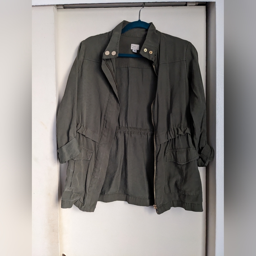 Spring green jacket - Picture 2 of 4